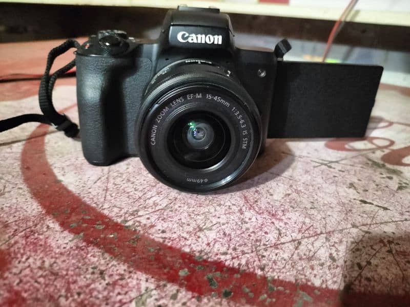 Canon M50 with 128 GB Card 2