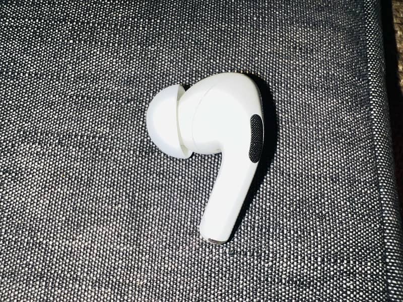 Apple AirPods Pro Original 7