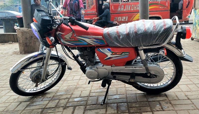 Honda CG 125 karachi no model 23 2