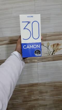 Tecno Camon 30 12/256 Box Pack