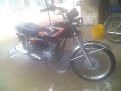 2018 modal h larkana nombar h koi kam nhi h bike me