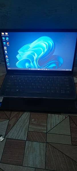 Lenovo V14 G3 IAP Laptop - Type 82TS 2