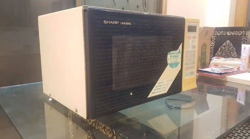 SHARP MICROWAVE - IMPORTED 0