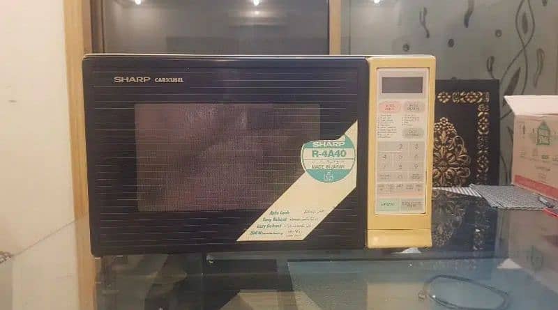 SHARP MICROWAVE - IMPORTED 11