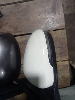 Hyundai Tucson Side mirrors available