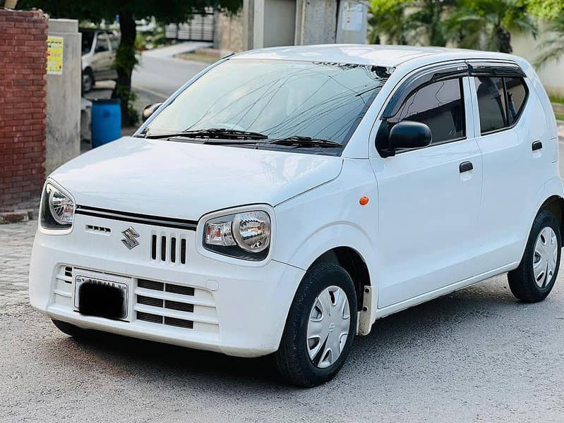 Rent a Car in Islamabad / Corolla / Honda BR-V / Suzuki Alto / Prado 11