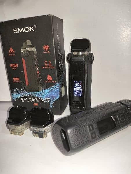 Smok IPX 80 Vape Pod with extra tanks 0