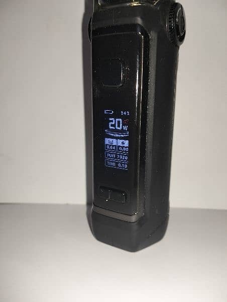 Smok IPX 80 Vape Pod with extra tanks 2