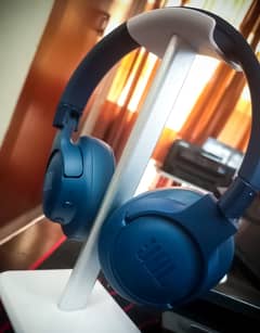 JBL TUNE 770NC WIRELESS OVER EAR ANC HEADPHONES – BLUE!!!