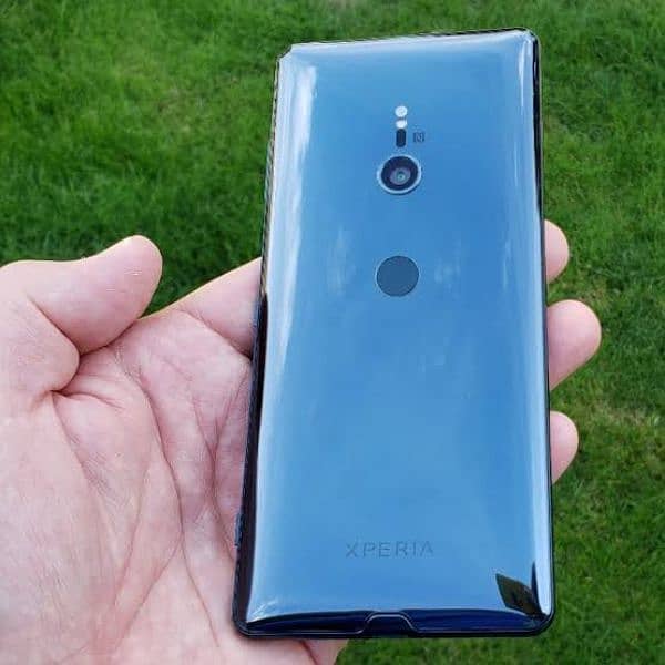 Xperia xz3 8.5/10 official approved 2