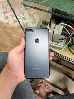 iIphone 7 plus 0