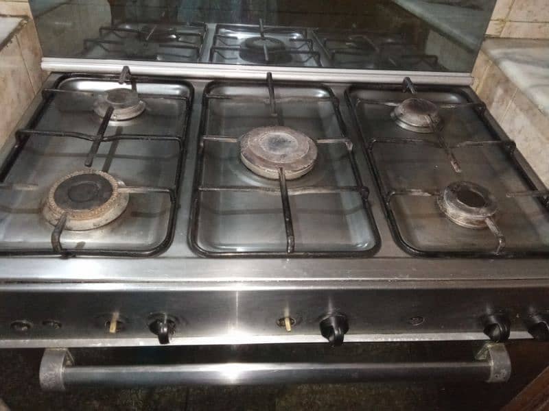 Ambassador Baking Gas oven 1