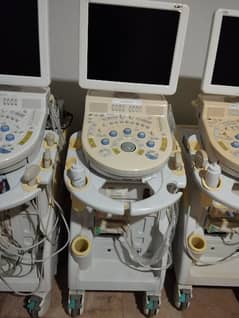 Toshibav/hitachi Japan COLOUR DOPPLARS ULTRASOUND MACHINE