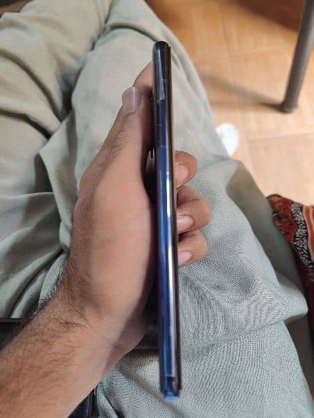 OnePlus 7 pro 10/10 condition with Charger non pta Network locked 1