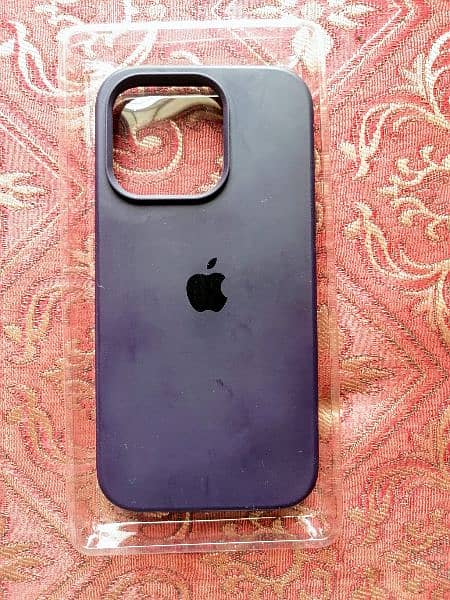 Iphone 14 pro 2 Back Cover 3