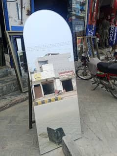 Unique mirror with round shape with pvc black sheet with pure wood