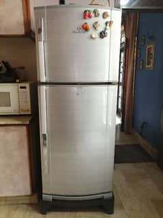 Dawlance Refrigerator Condition (9/10)