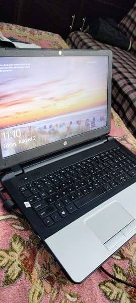 HP laptop 4th generation core i5 0