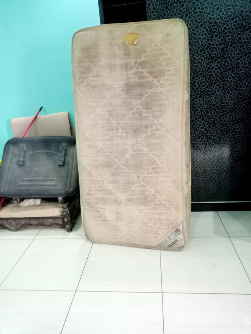 Molty foam spring mattress for sell 1