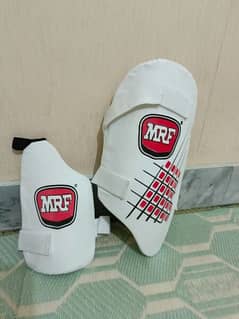 Hard ball thigh pads