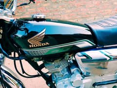 Honda CG125 Special Edition 2023