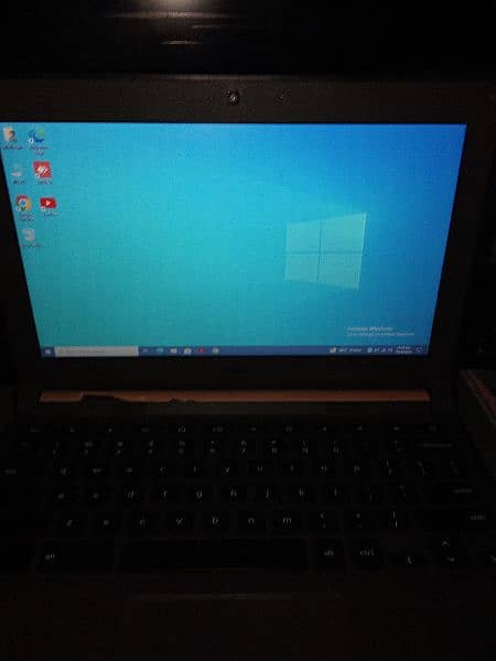 Dell Chromebook 11 - 16GB - 4GB Ram (Windows 10) 3