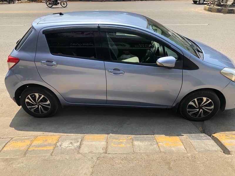 Toyota Vitz 2013 10