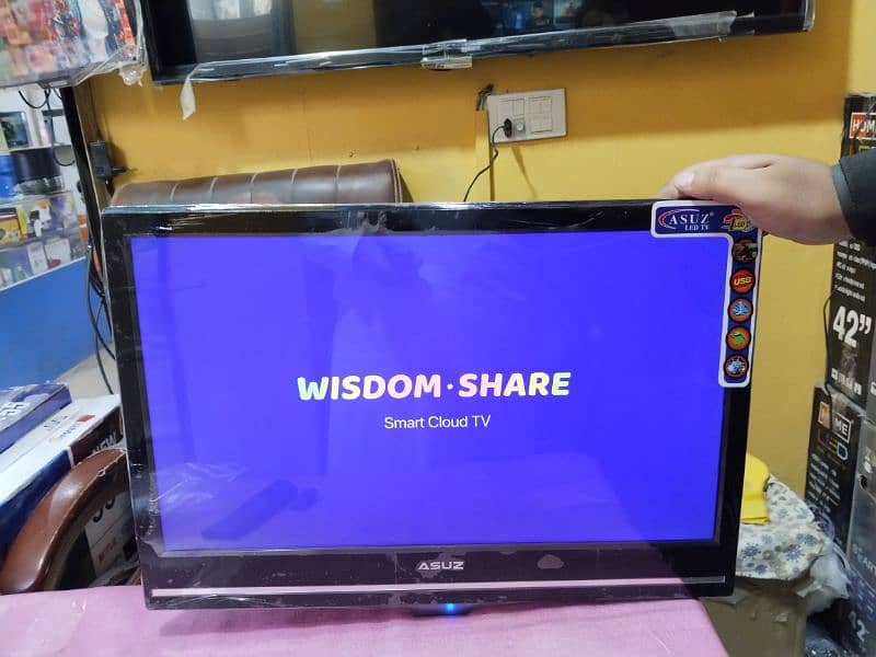 22 inch Led TV wifi 03345354838 5