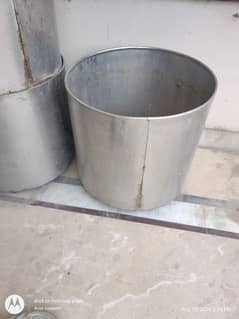 stainless steel planter