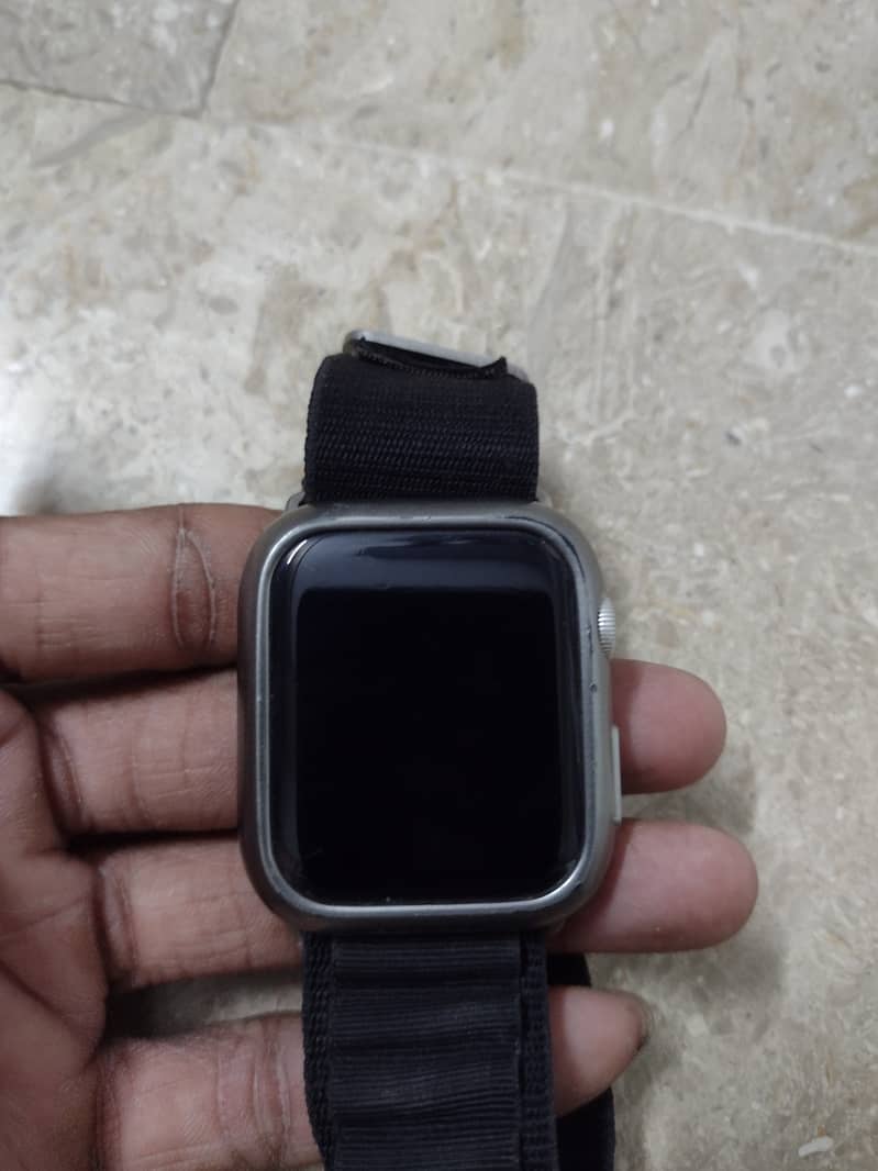 Apple watch series 5 5