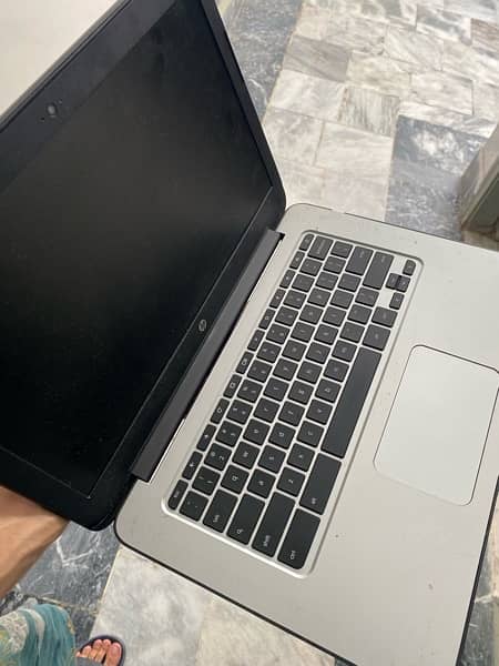 HP chrome book 16 gb 2