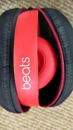 Beats Solo 3 Special edition Red