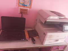 Running labtop and photocopy machine in sell