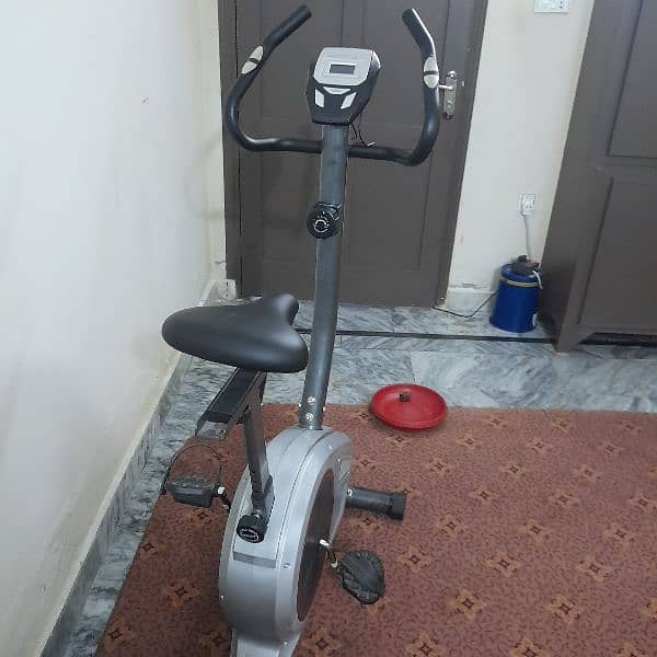 Static exercise bike 6