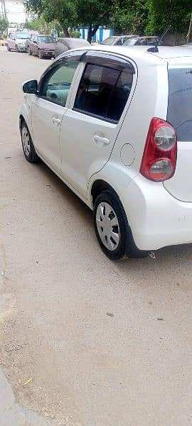 Daihatsu Passo Boon  2012 18