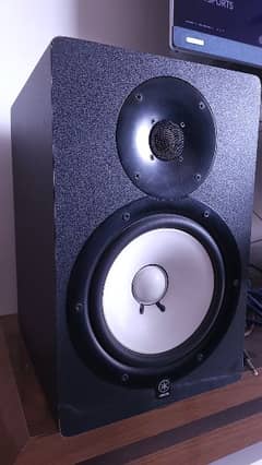 Studio Monitors Yamaha HS8 Pair