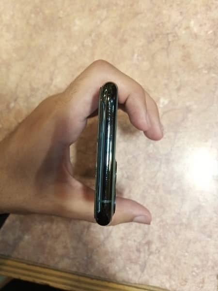 iPhone 11 Pro 64gb non pta (fu) 4