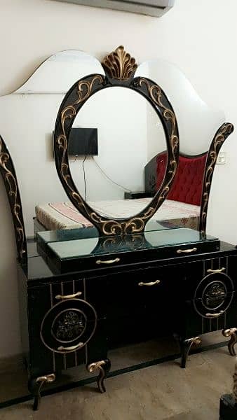 dressing table 2