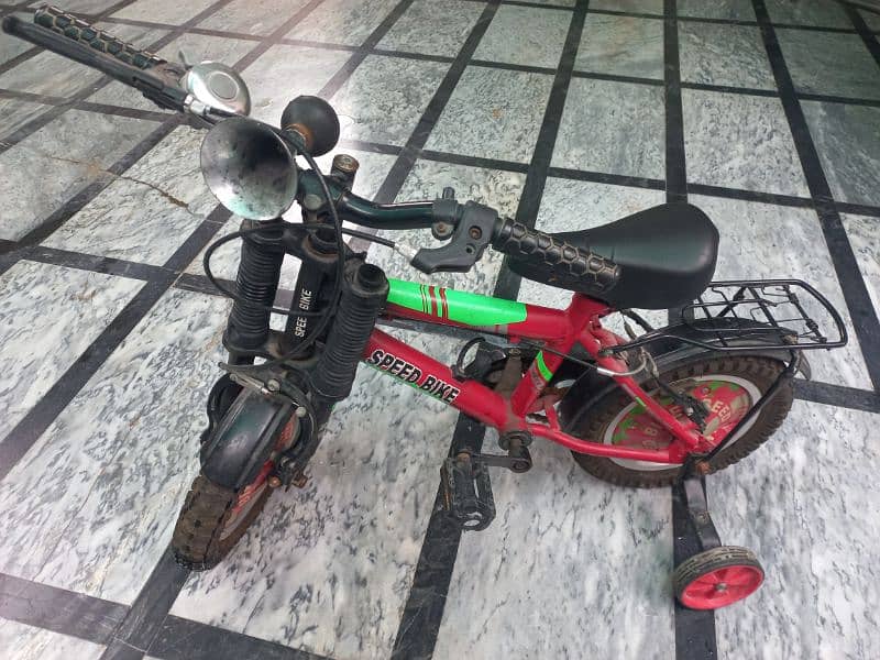 Kids Cycle in very Good Condition 0