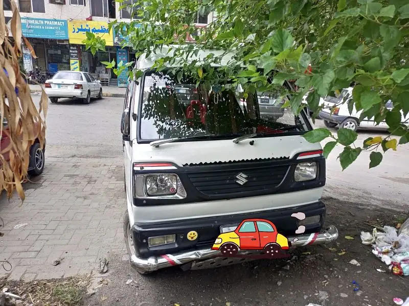 Suzuki Bolan 2017