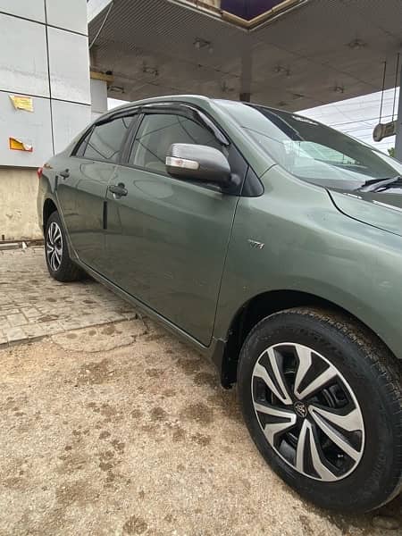 Toyota Corolla GLI 1.6 2012 12