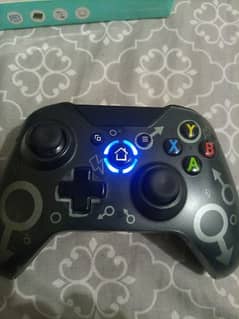 Xbox one controller with box