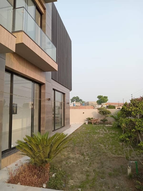 Out Class One Kanal Brand New Modern House For Sale F Block DHA Phase 6 Lahore 4