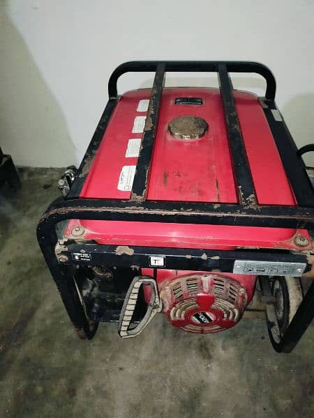 Generator for sale genuine condition 0