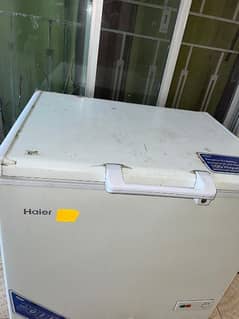 Freezer Single door 10/10 condition is for sale