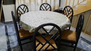 Dining table with 6 chairs