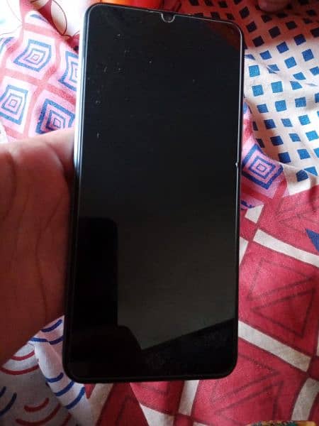 vivo y20s 4/128 4