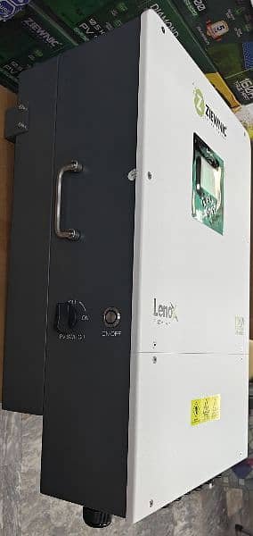 Ziewnic Lenox 3.0 IP65 12KW 3-Phase Solar Hybrid Inverter 3