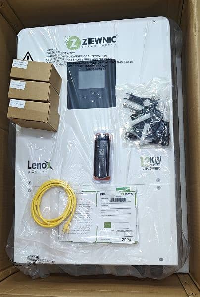 Ziewnic Lenox 3.0 IP65 12KW 3-Phase Solar Hybrid Inverter 5