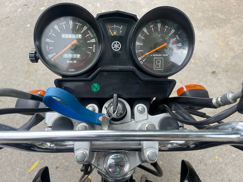 YBR 125 G 9